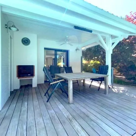 Serena Ecrin De Verdure Et Piscine Chauffee Vila